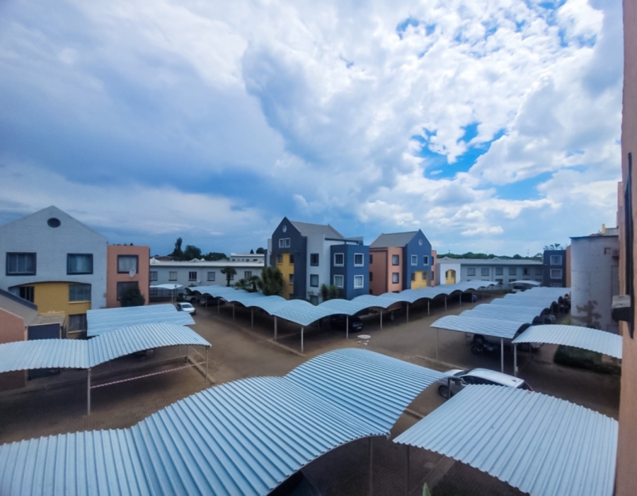 1 Bedroom Property for Sale in Kannoniers Park North West